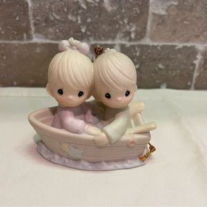 Vintage 1990 Precious Moments Ornament Friends Never Drift Apart 522937